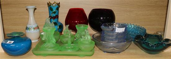 Assorted ceramics and glassware